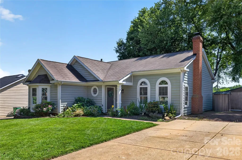 907 Gretna Green Drive Charlotte NC 28217