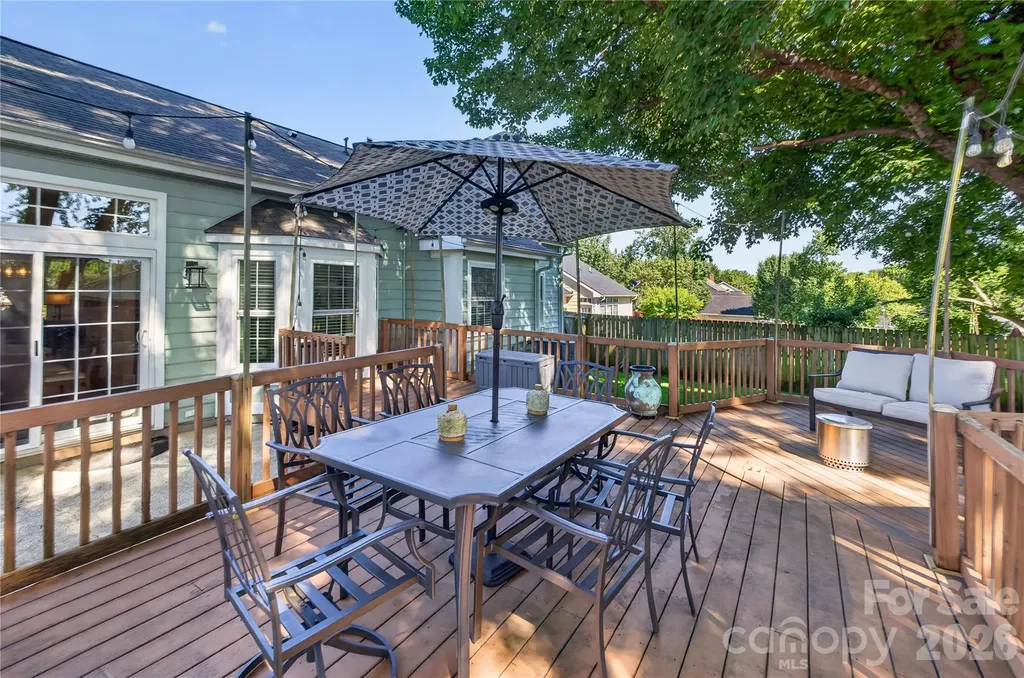 907 Gretna Green Drive Charlotte NC 28217