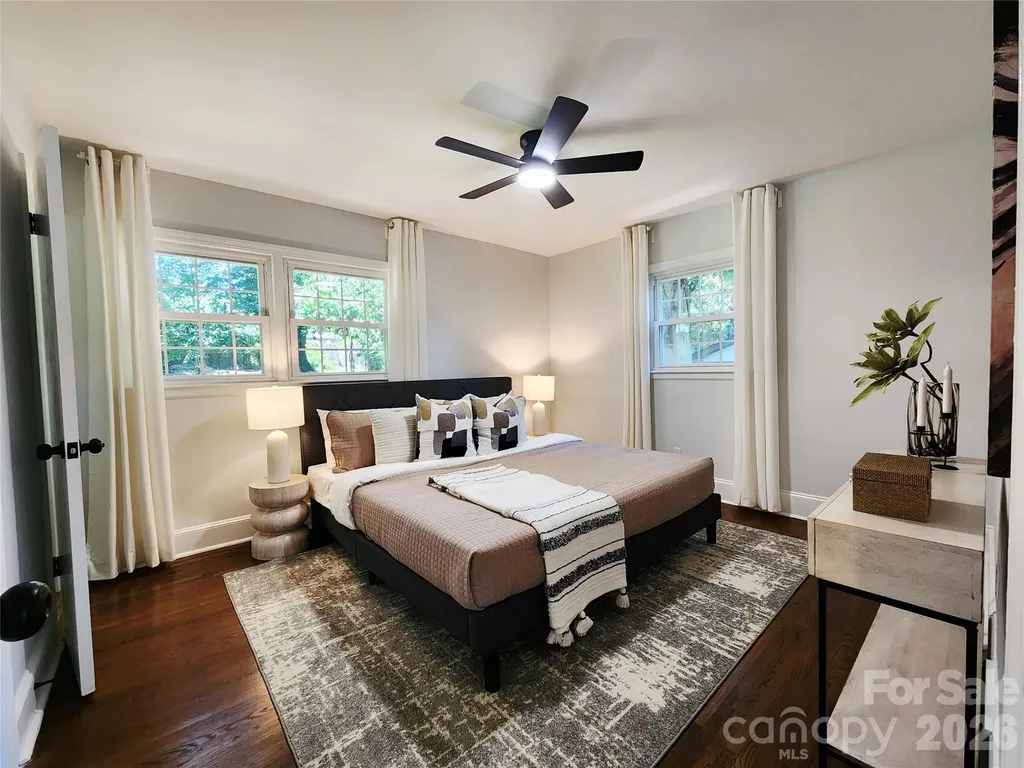 3528 Enfield Road Charlotte NC 28205