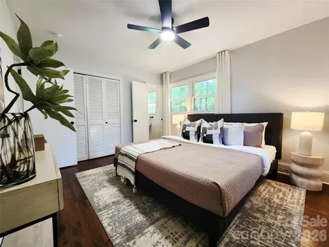 3528 Enfield Road Charlotte NC 28205