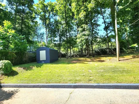 3528 Enfield Road Charlotte NC 28205