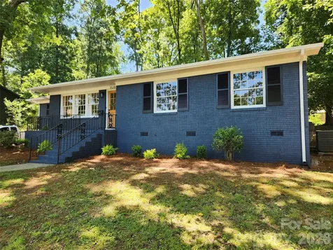 3528 Enfield Road Charlotte NC 28205