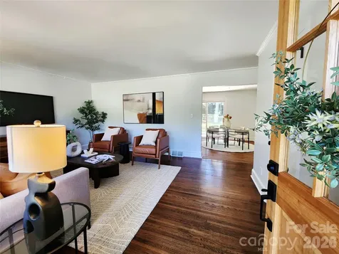 3528 Enfield Road Charlotte NC 28205