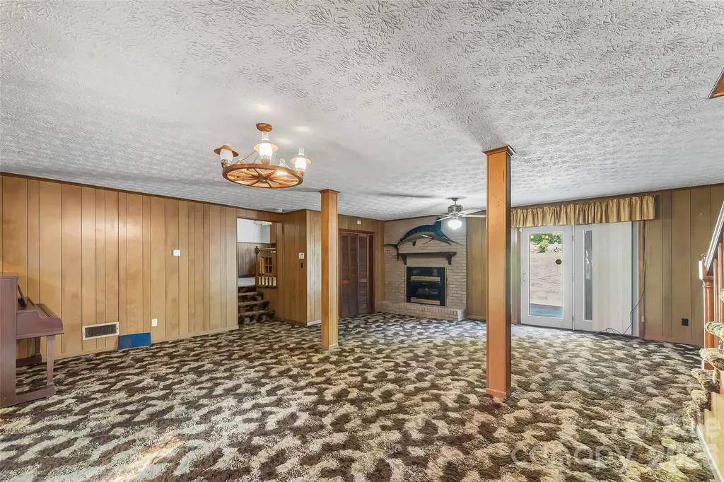 5350 Jay Road Morganton NC 28655