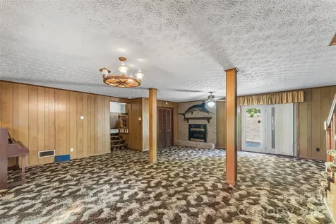 5350 Jay Road Morganton NC 28655