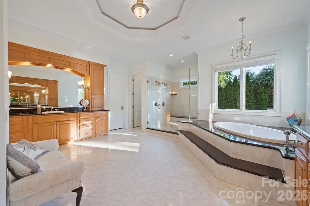 2477 Peninsula Shores Court Denver NC 28037