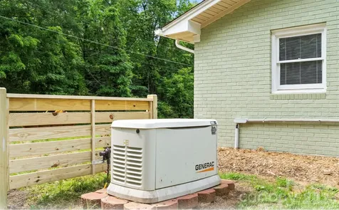 2910 Floral Drive Albemarle NC 28001