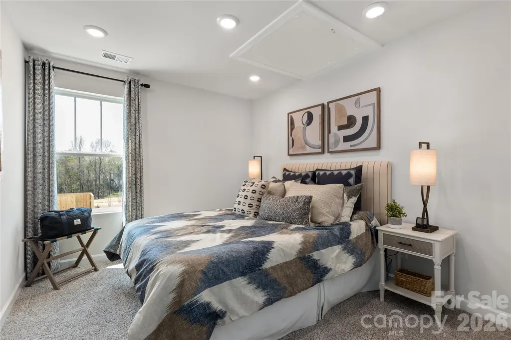 9013 Foggy Brook Loop Charlotte NC 28216