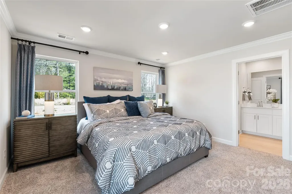 9013 Foggy Brook Loop Charlotte NC 28216