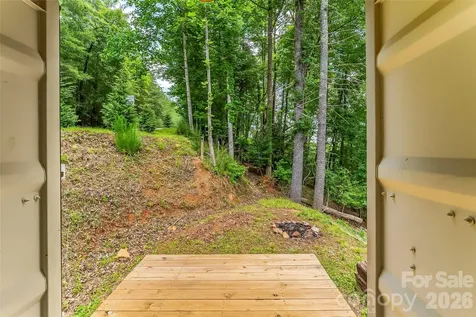 678 Forest Lake Heights Drive Nebo NC 28761