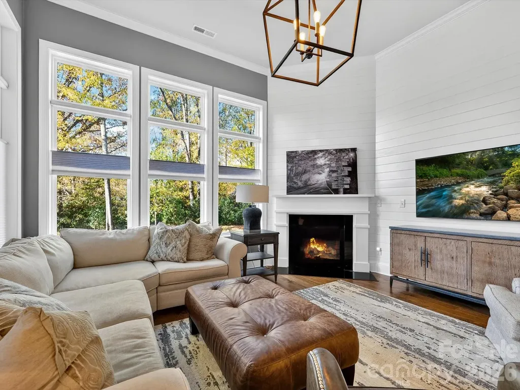 13105 Kornegy Drive Charlotte NC 28277