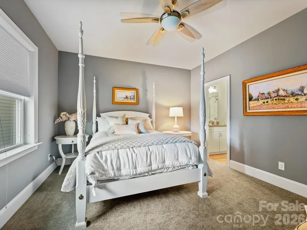 13105 Kornegy Drive Charlotte NC 28277
