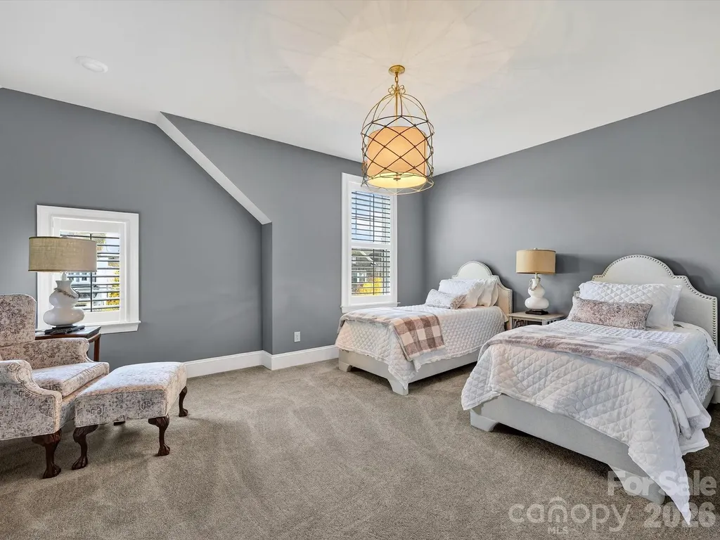13105 Kornegy Drive Charlotte NC 28277