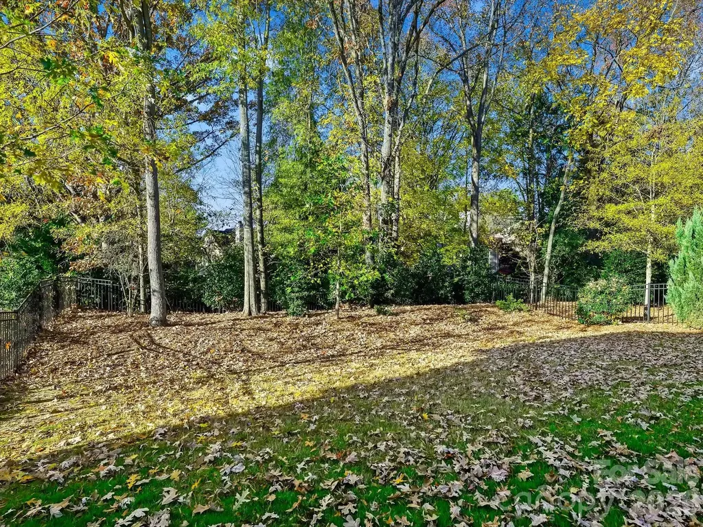 13105 Kornegy Drive Charlotte NC 28277