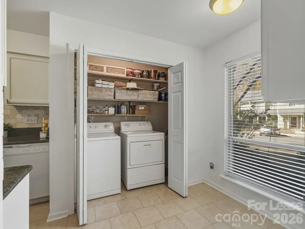 1077 Sardis Cove Drive Charlotte NC 28270