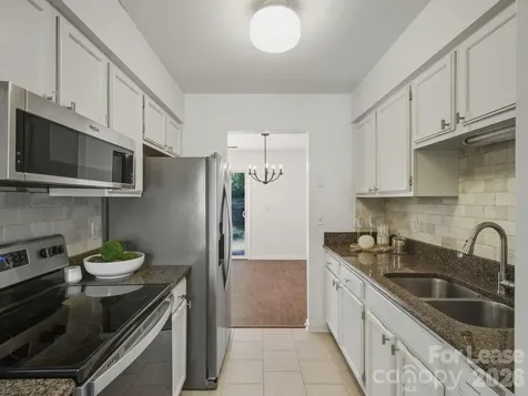 1077 Sardis Cove Drive Charlotte NC 28270