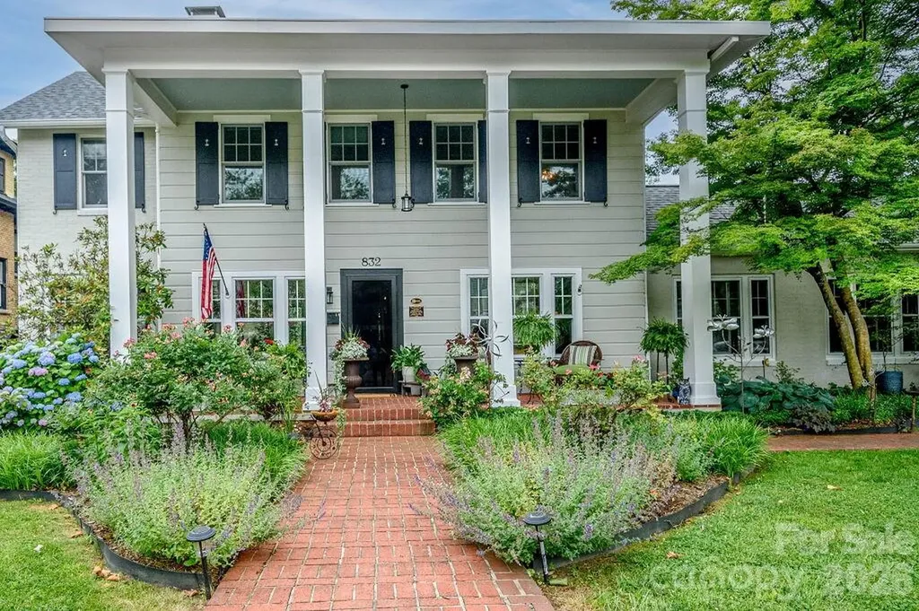 832 4th Avenue W Hendersonville NC 28739