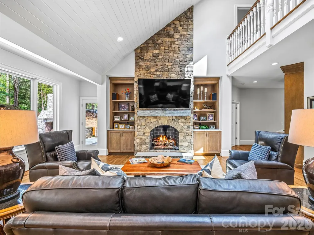 4 Cedar Hill Drive Asheville NC 28803