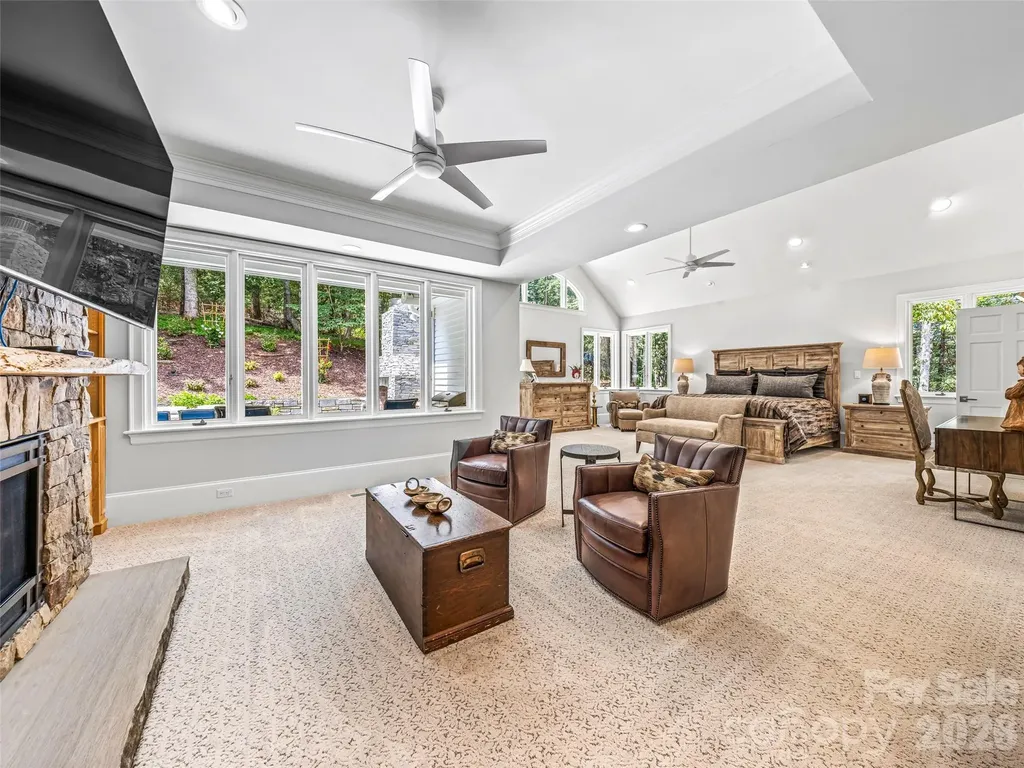 4 Cedar Hill Drive Asheville NC 28803