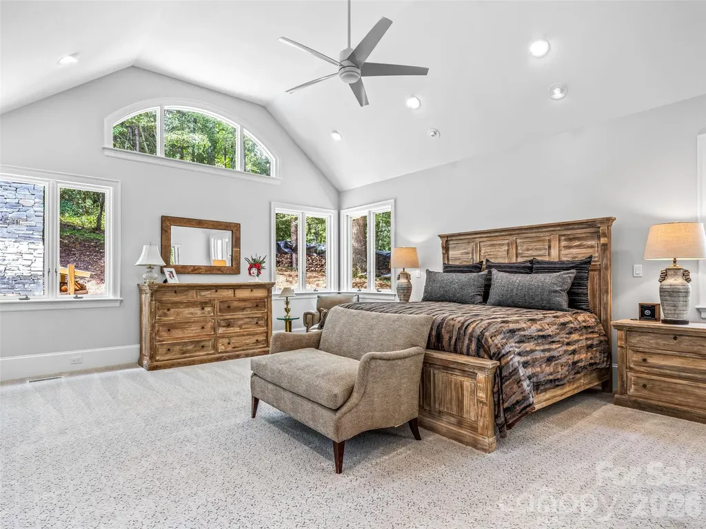 4 Cedar Hill Drive Asheville NC 28803