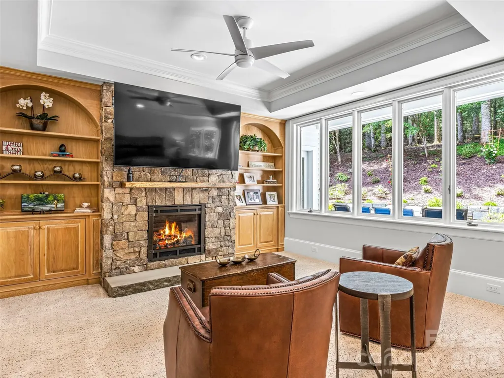4 Cedar Hill Drive Asheville NC 28803