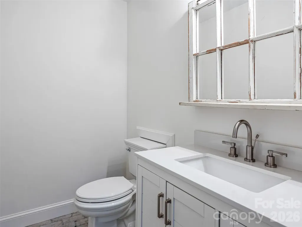 4 Cedar Hill Drive Asheville NC 28803