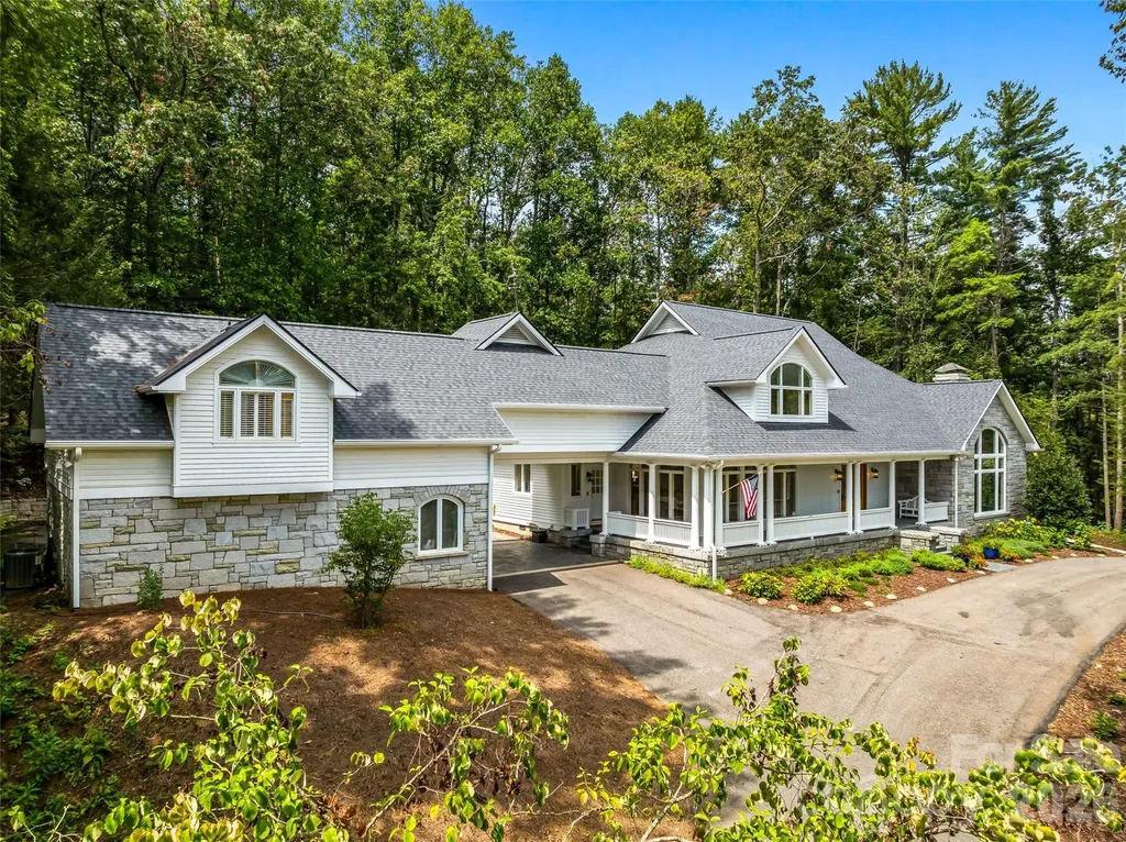 4 Cedar Hill Drive Asheville NC 28803