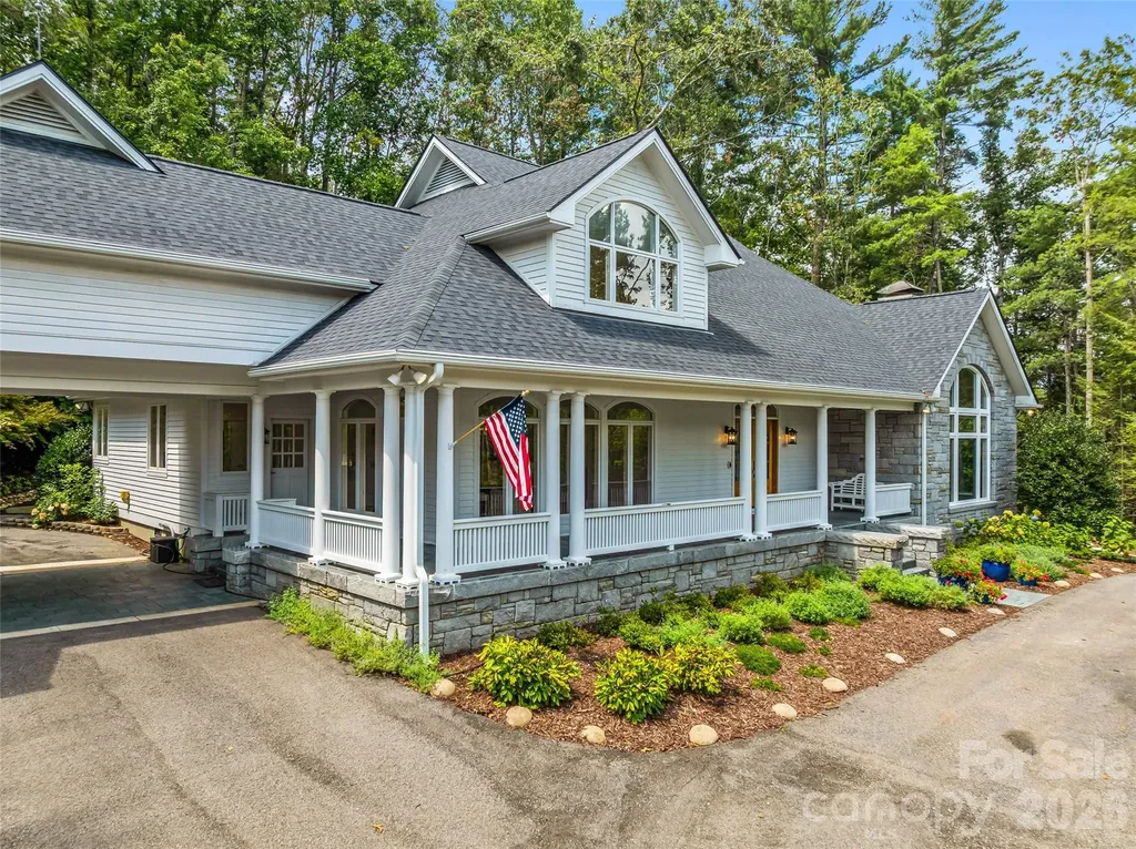 4 Cedar Hill Drive Asheville NC 28803