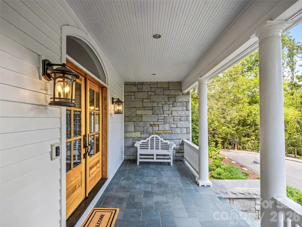 4 Cedar Hill Drive Asheville NC 28803