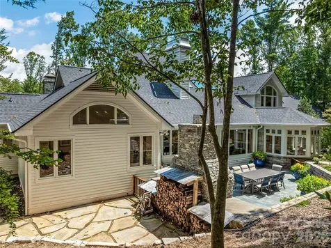 4 Cedar Hill Drive Asheville NC 28803