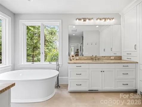 4 Cedar Hill Drive Asheville NC 28803