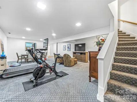 4 Cedar Hill Drive Asheville NC 28803