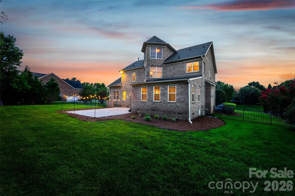 117 Turkey Hunt Court Marvin NC 28173