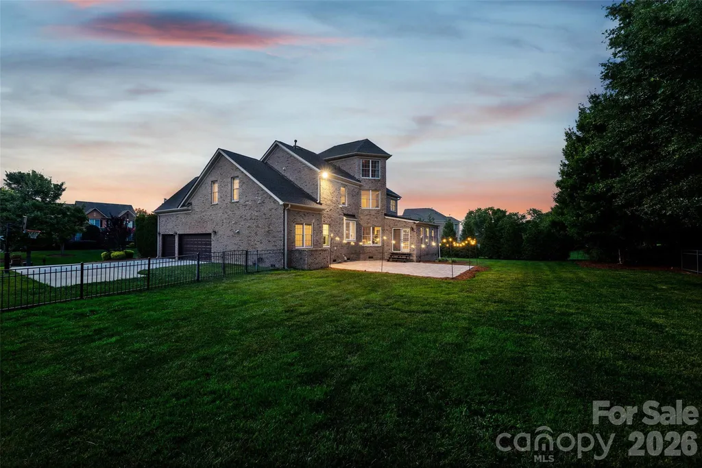 117 Turkey Hunt Court Marvin NC 28173