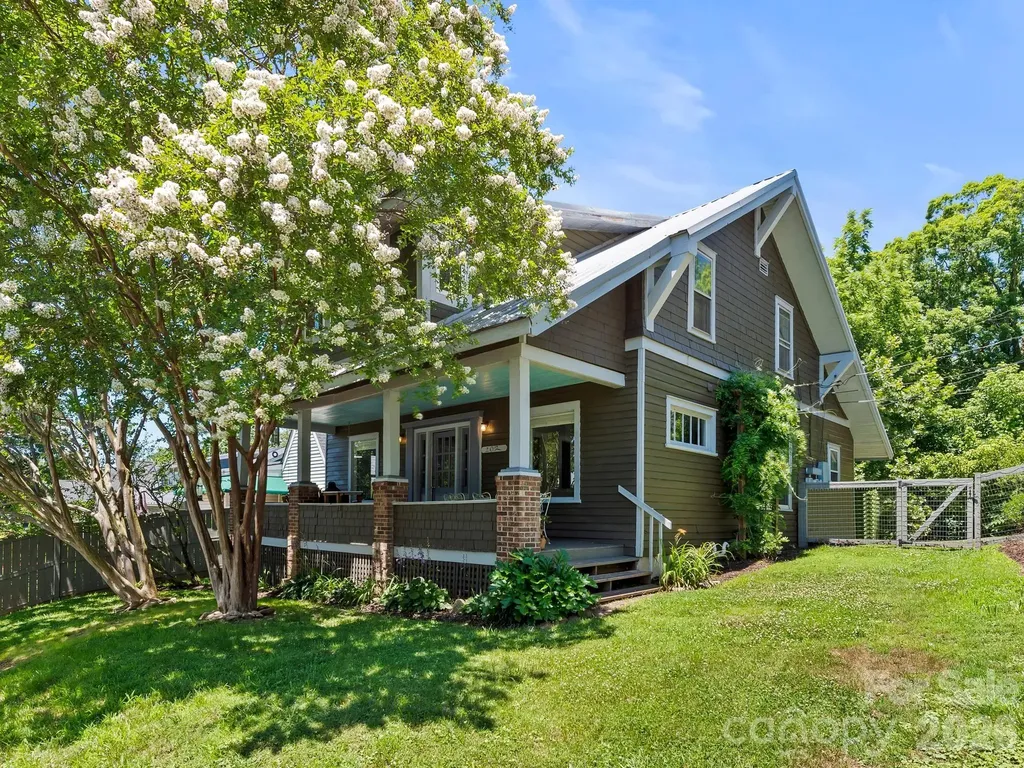 102 Courtland Avenue Asheville NC 28801