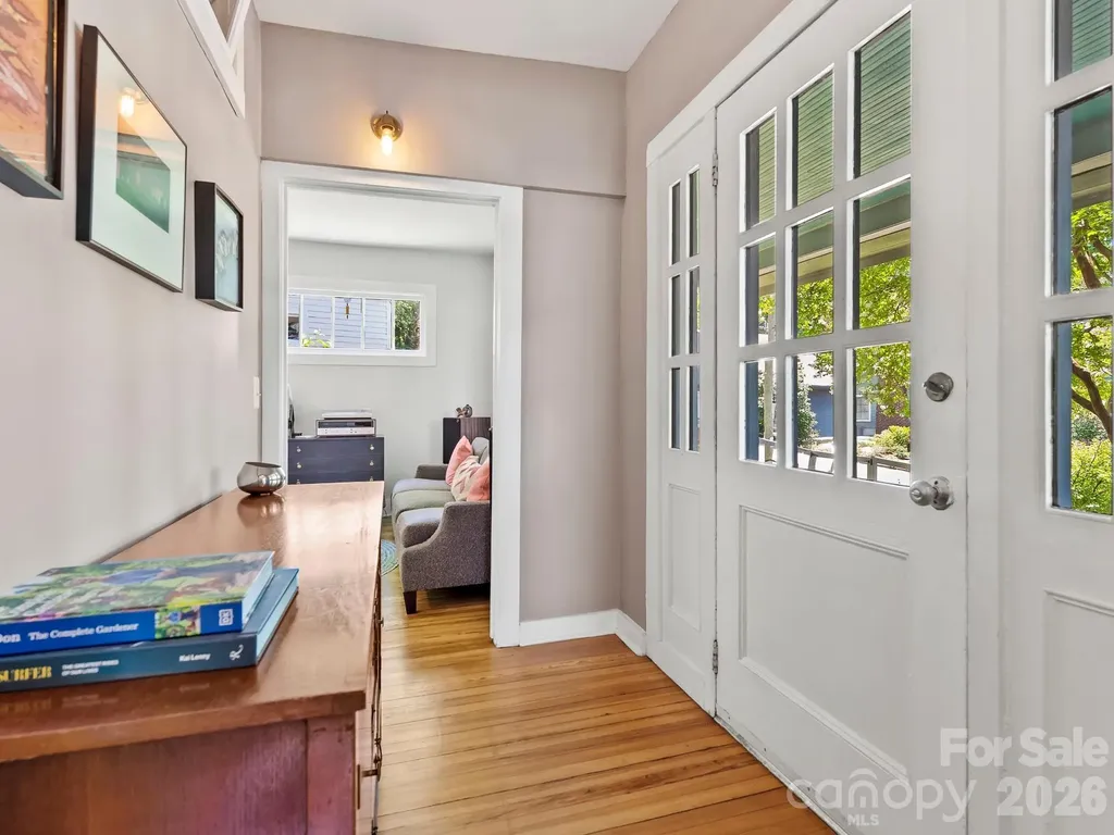 102 Courtland Avenue Asheville NC 28801