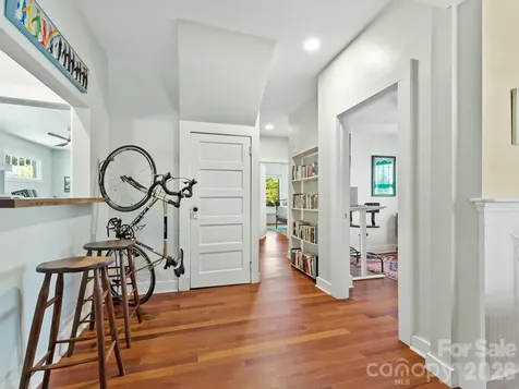102 Courtland Avenue Asheville NC 28801