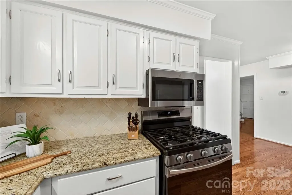 2229 Rexford Road Charlotte NC 28211