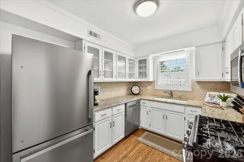 2229 Rexford Road Charlotte NC 28211
