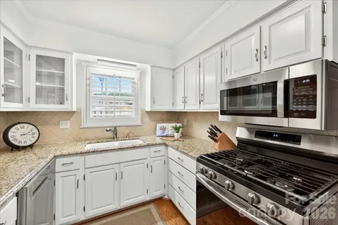 2229 Rexford Road Charlotte NC 28211