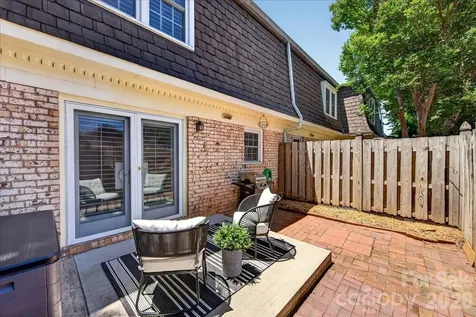 2229 Rexford Road Charlotte NC 28211