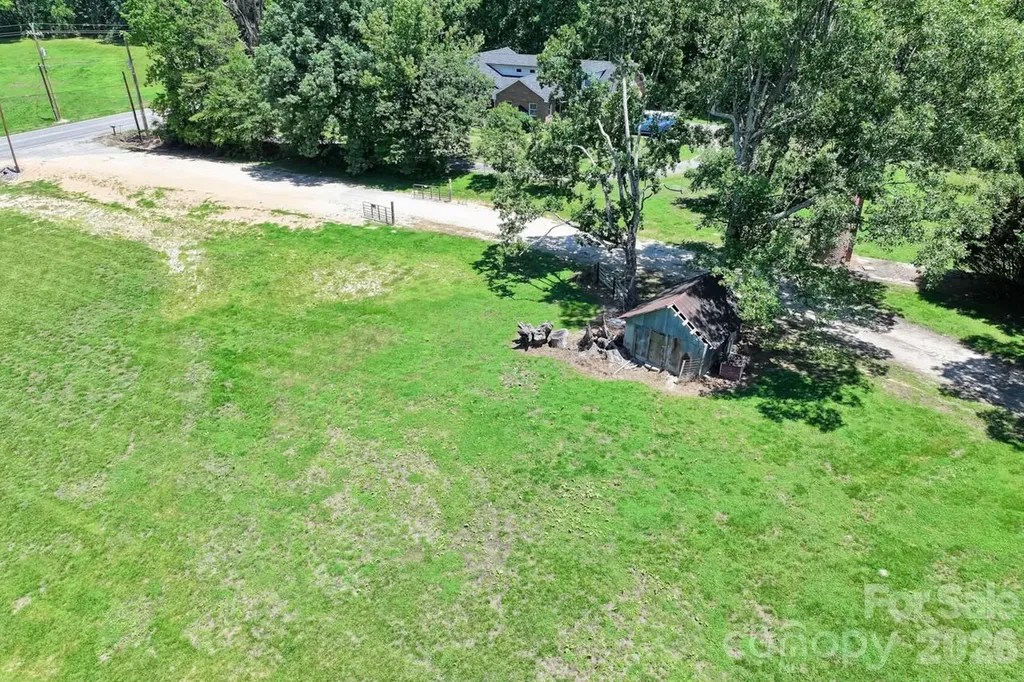 3443 Tryon Courthouse Road Cherryville NC 28021