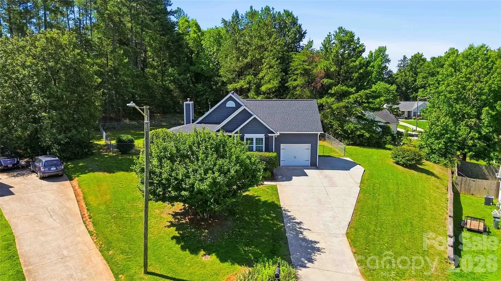 717 Peregrine Court Gastonia NC 28056