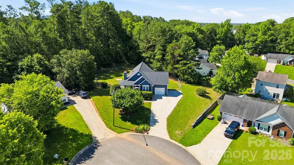 717 Peregrine Court Gastonia NC 28056