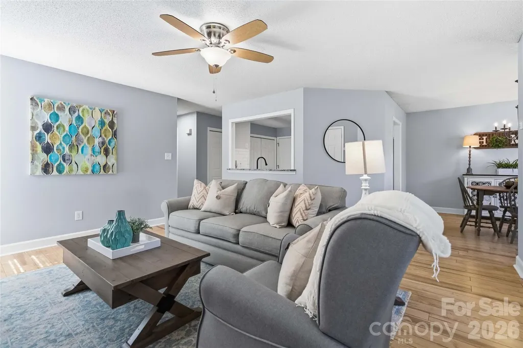 717 Peregrine Court Gastonia NC 28056