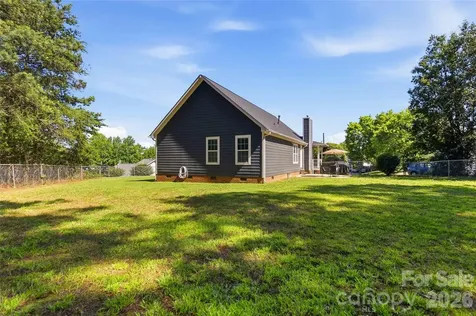 717 Peregrine Court Gastonia NC 28056