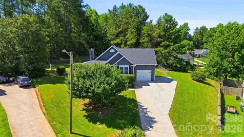 717 Peregrine Court Gastonia NC 28056