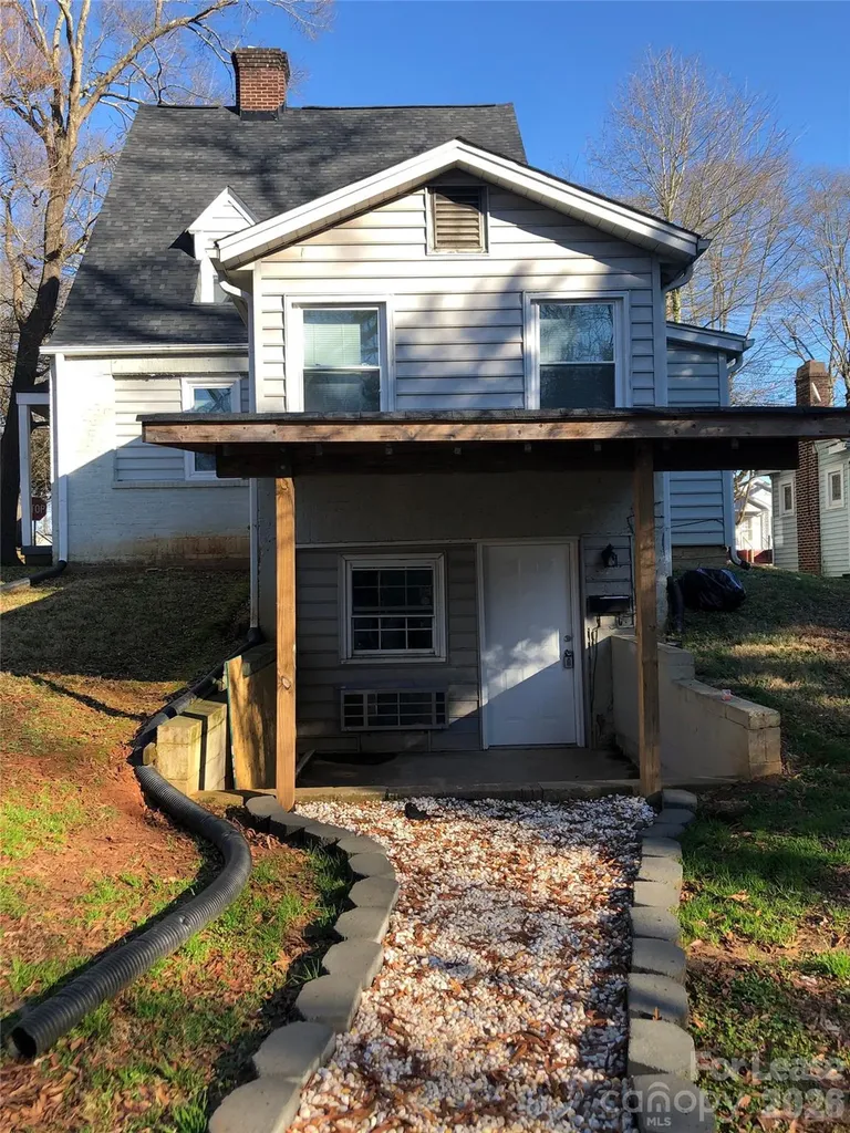 701 S South Street Gastonia NC 28052