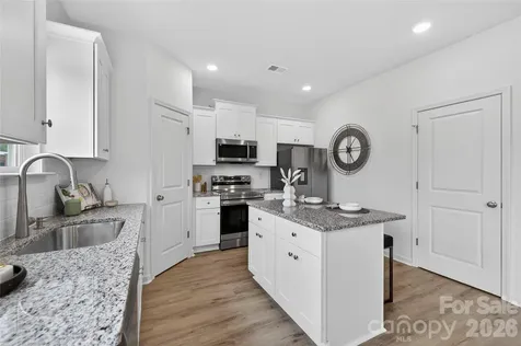 5014 Forestmont Drive Matthews NC 28105