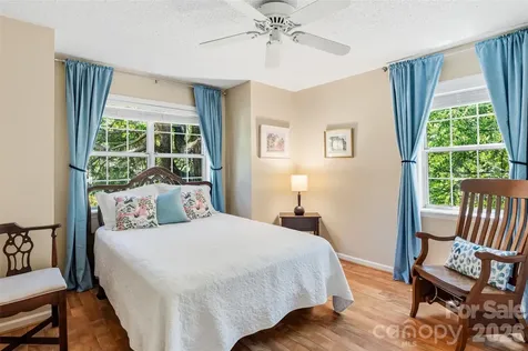 20 Mallard Court Brevard NC 28712